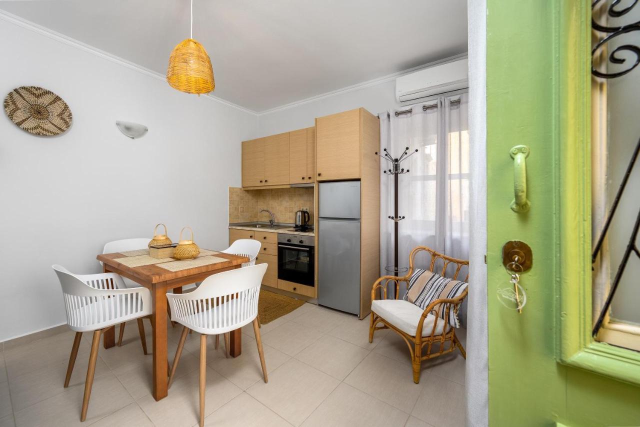 Kokkimidis Apartment Symi Exterior photo